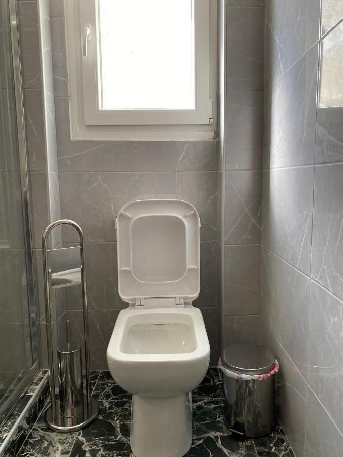 Appartement Gnaios Penthouse à Thessalonique Extérieur photo